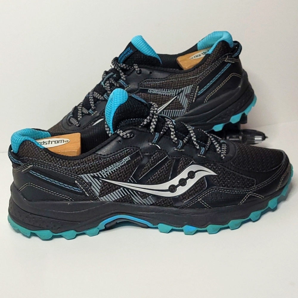 Saucony Grid Excursion TR11 Trail Running Shoes S10392-2 Women Size 9 black blue